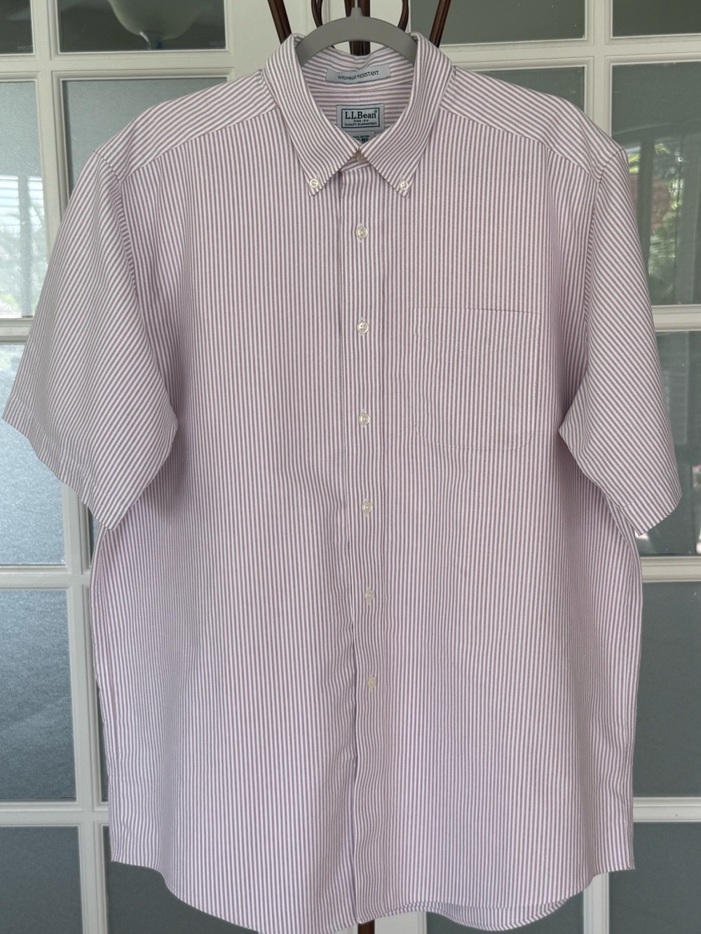 L.L.Bean Men’s XL Red White Stripe Wrinkle Resistant Cotton Button Down Shirt